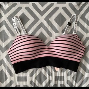 ✨Victoria’s Secret Pink Bralette✨